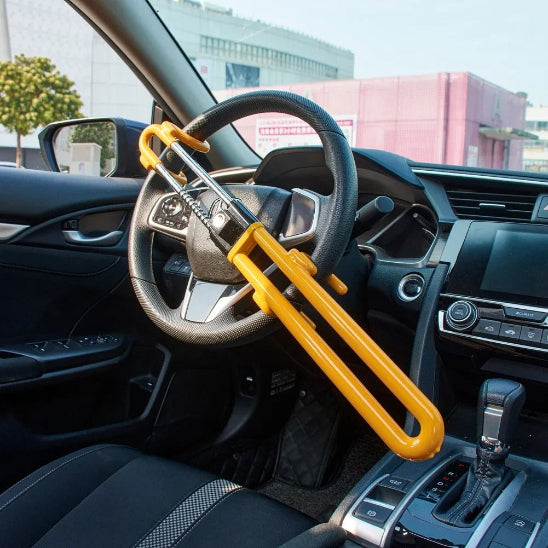antivol-voiture-jaune_b824f8ae-9cf3-439d-a317-138e7e92de53